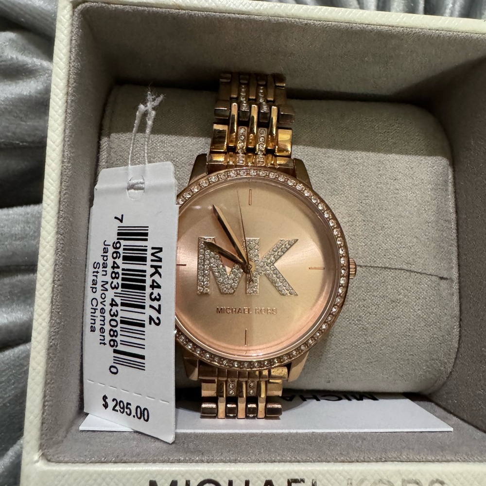 Lady watch